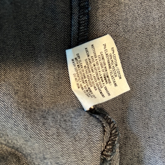 Yoga Jean, Jean jacket, two tone black/blue, Size M - Picture 5 of 5